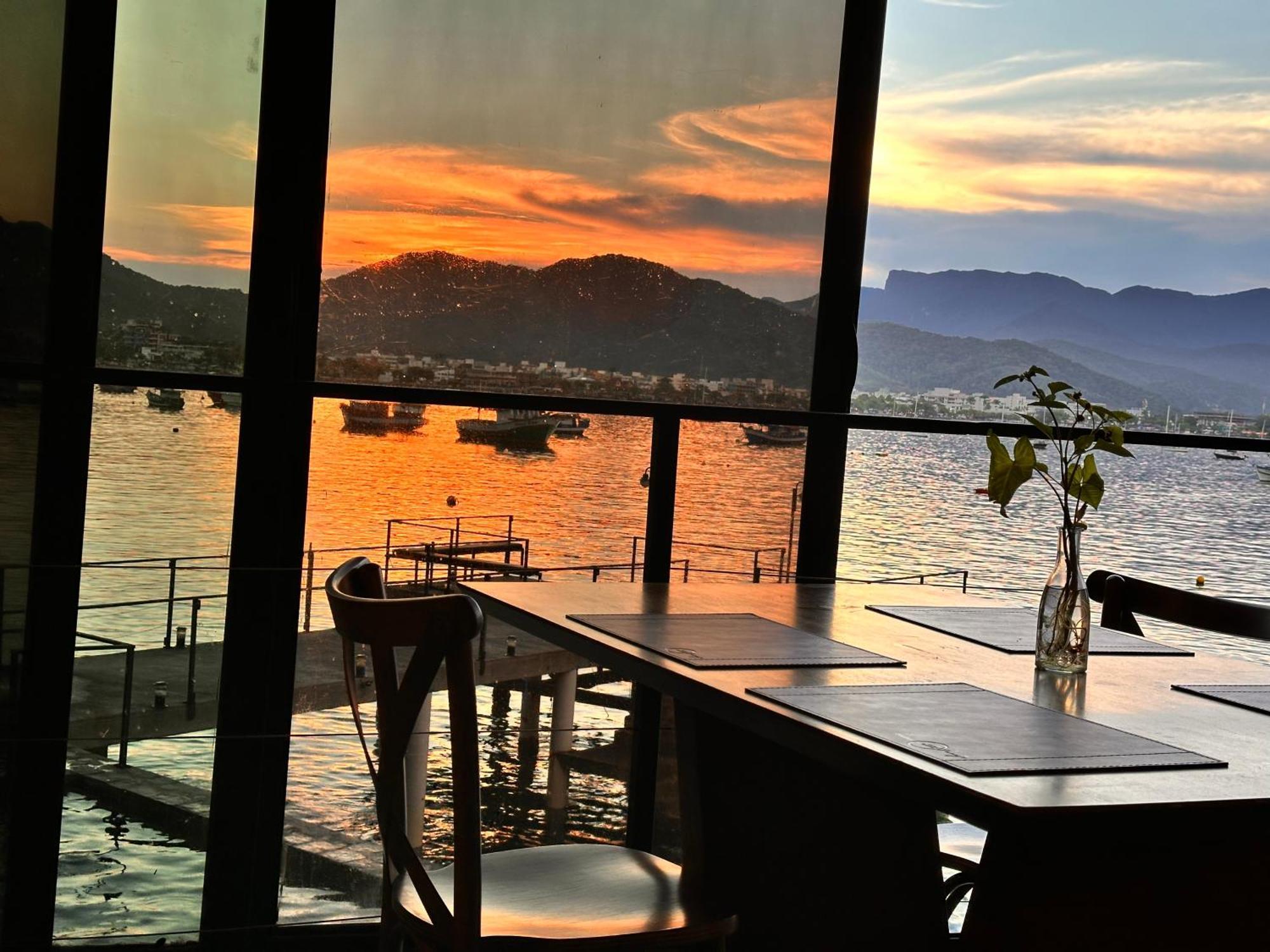 1819 Marine Hotel Ubatuba Bagian luar foto