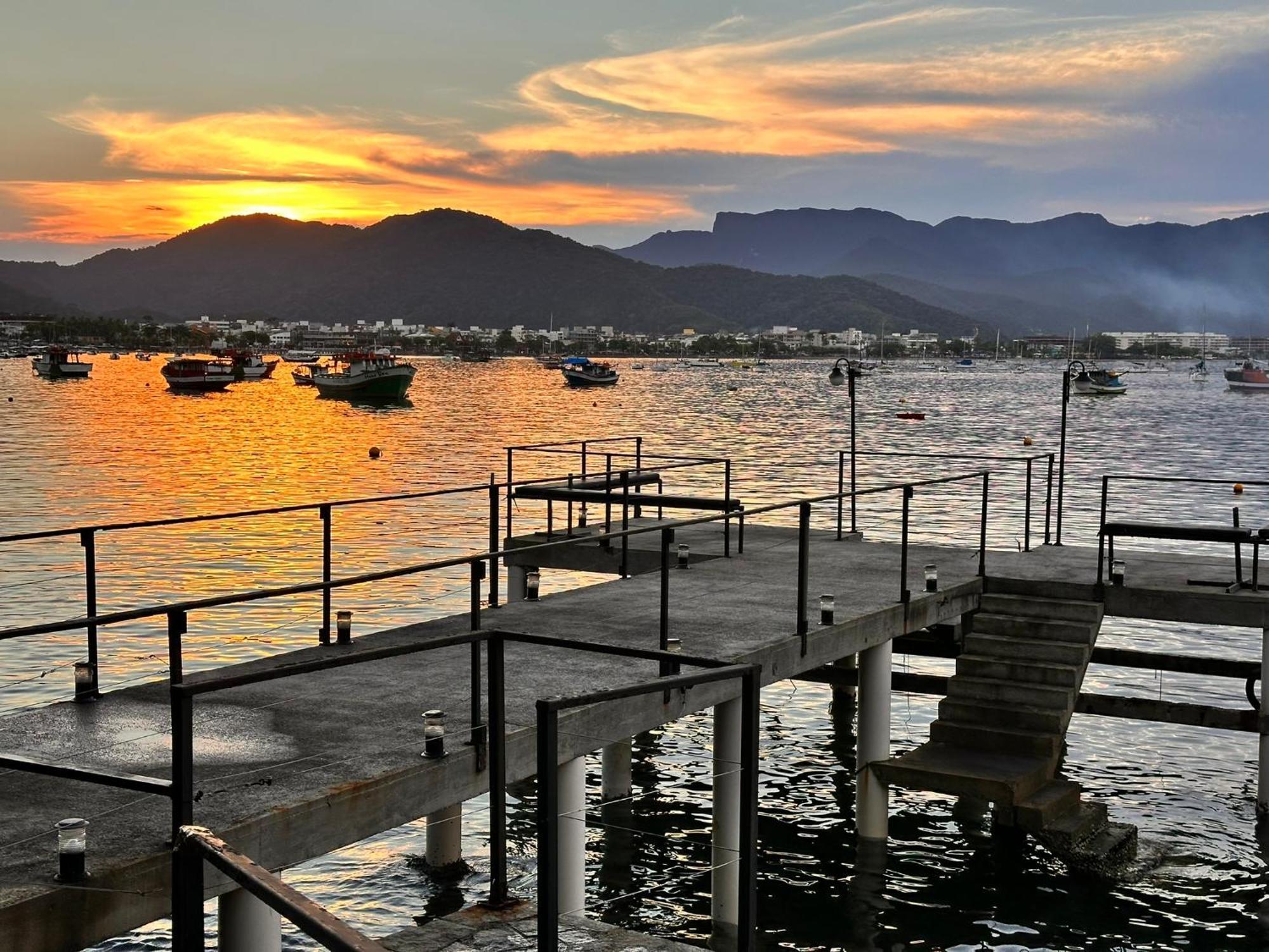1819 Marine Hotel Ubatuba Bagian luar foto